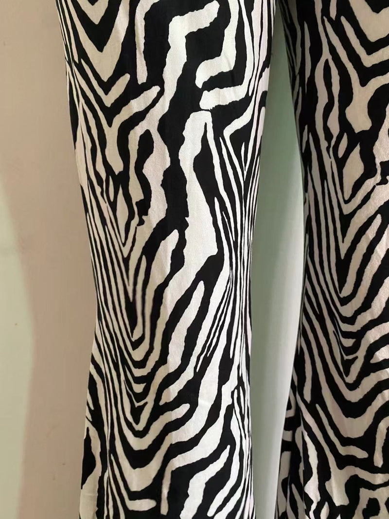 Calça Pantalona Zebra Print