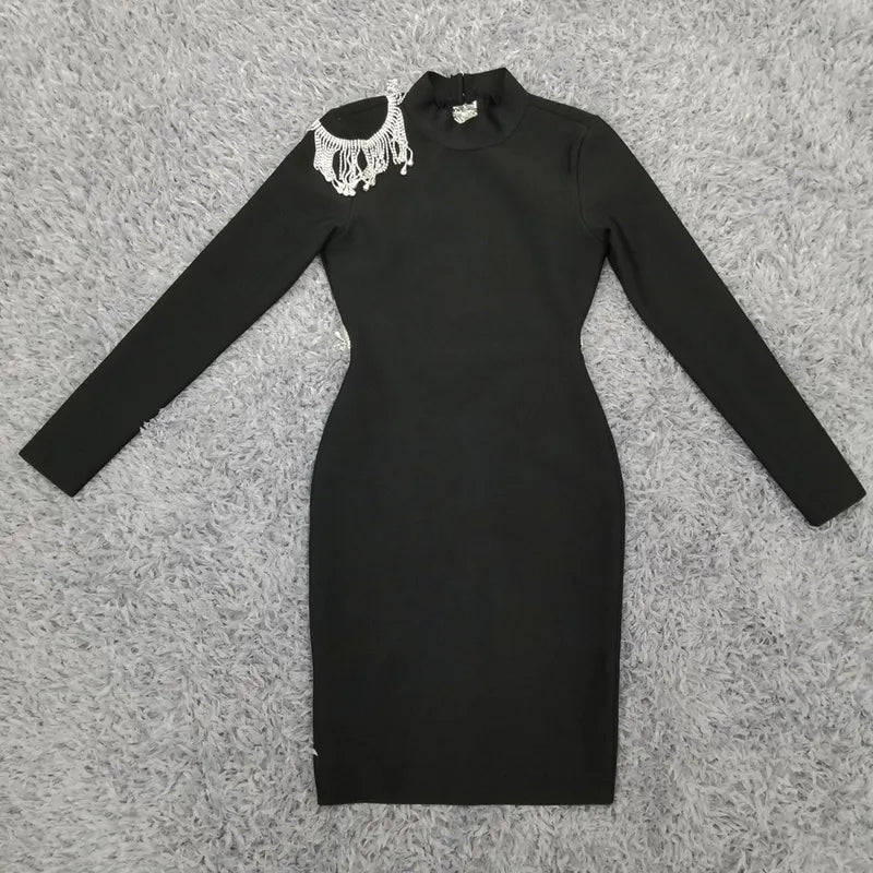 Vestido Curto Manga Longa Com Strass Preto