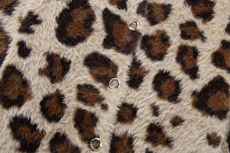 Cardigan Felpudo Estampa Animal Print Oncinha