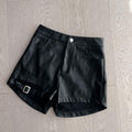 Shorts De Couro Curto Com Fivela