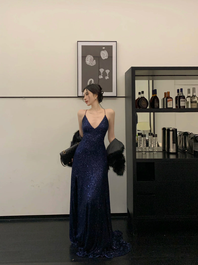 Vestido Longo De Paetês Alça Fina Com Fenda Azul