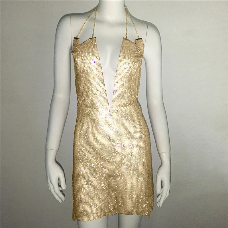 Vestido Curto Em Strass Decote Profundo Costas Aberta Dourado