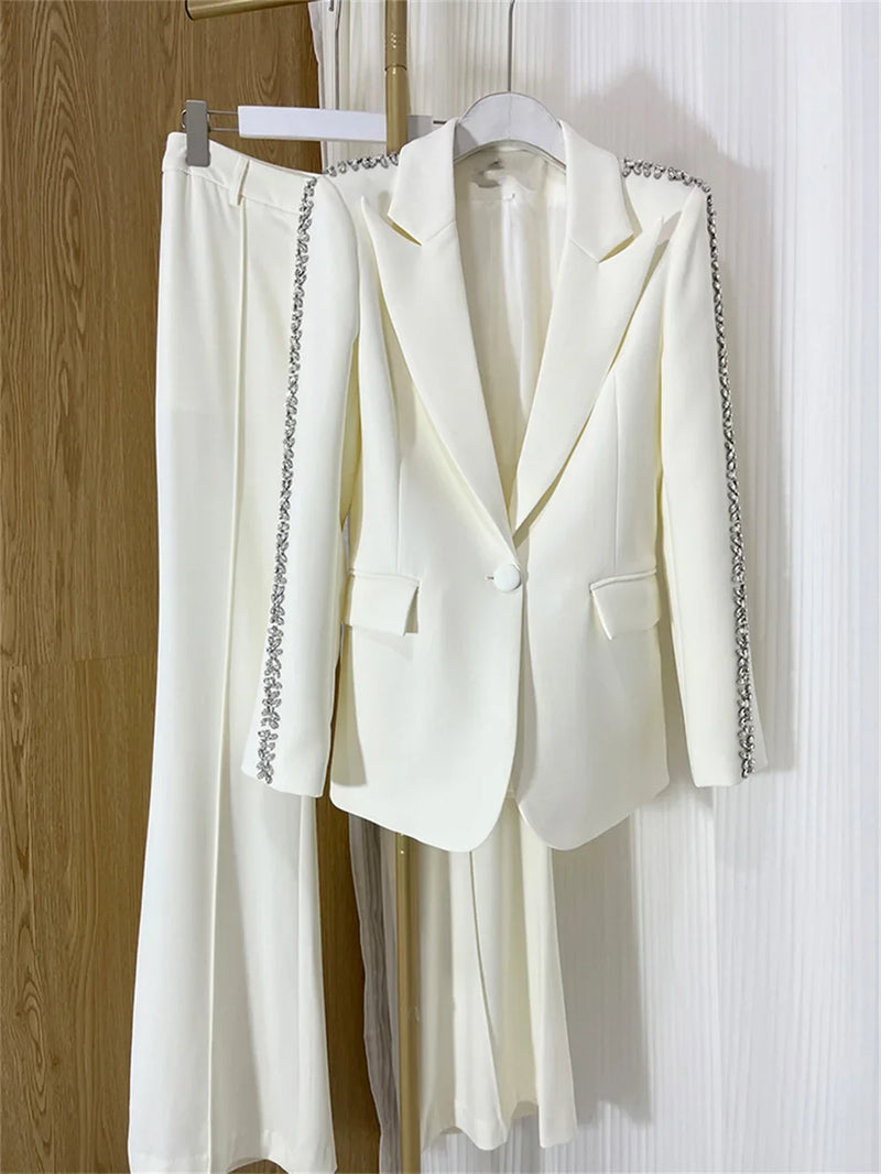 Conjunto Alfaiataria 2 Peças Blazer e Calça Com Pedraria Branco