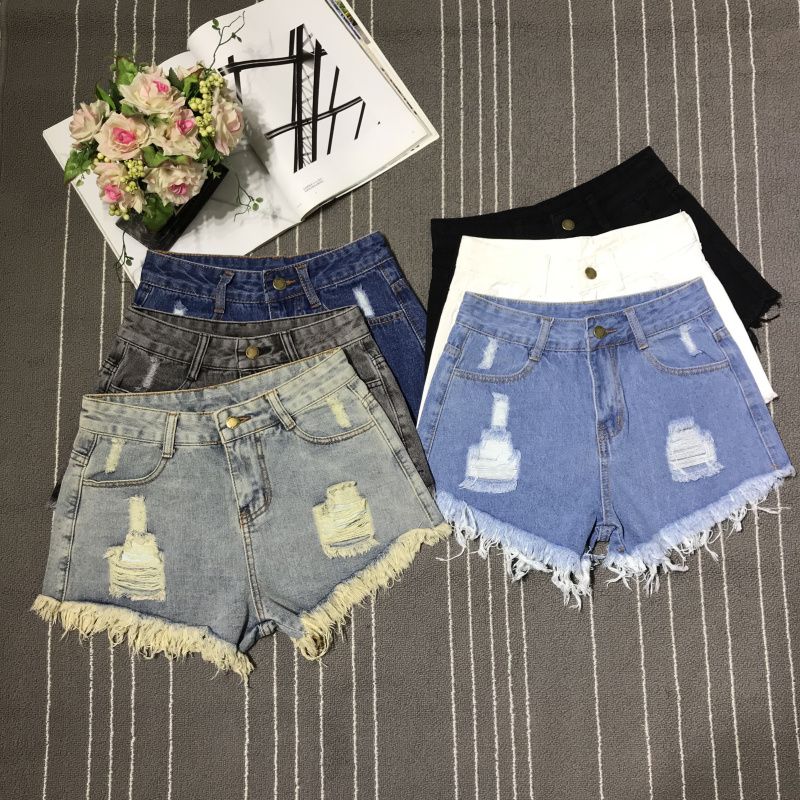 Shorts Jeans Curto Desfiado