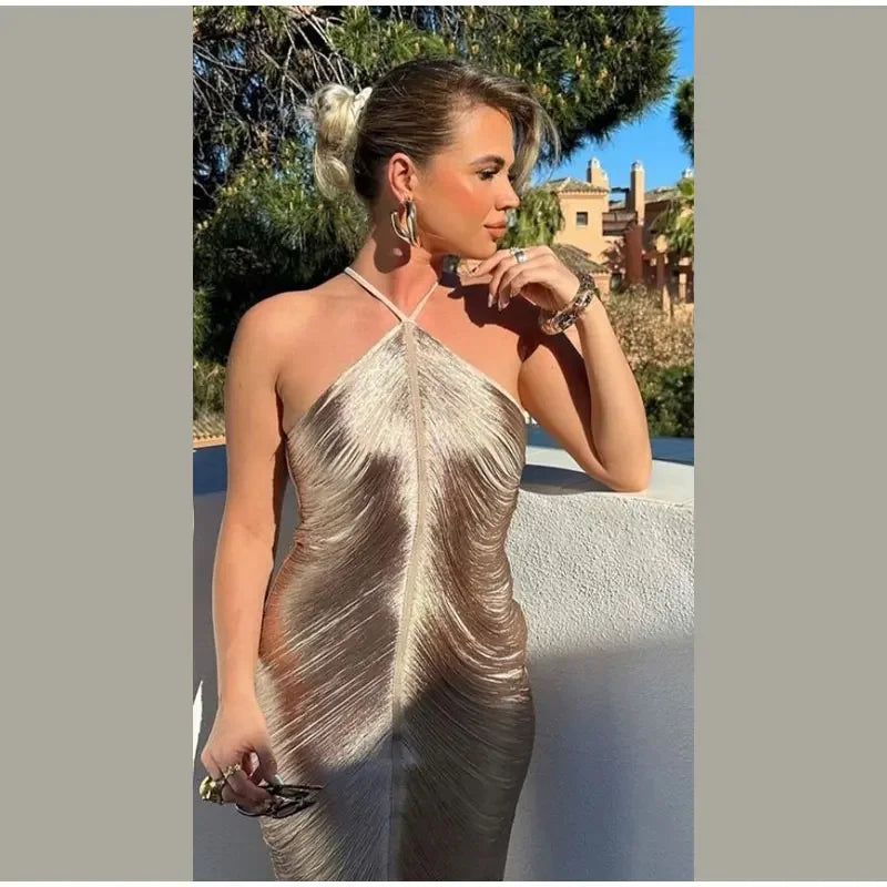 Vestido Curto De Franjas Gola Halter Dourado