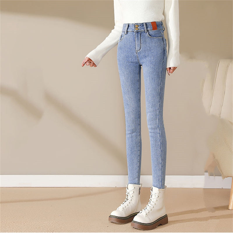 Calça Jeans Forrada Em Lã