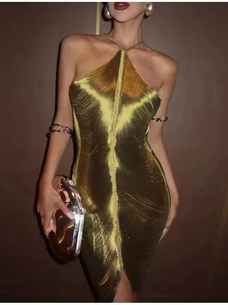 Vestido Curto De Franjas Gola Halter Dourado