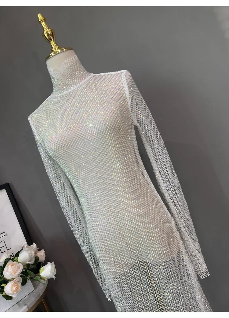 Vestido Curto Manga Longa Todo Em Strass