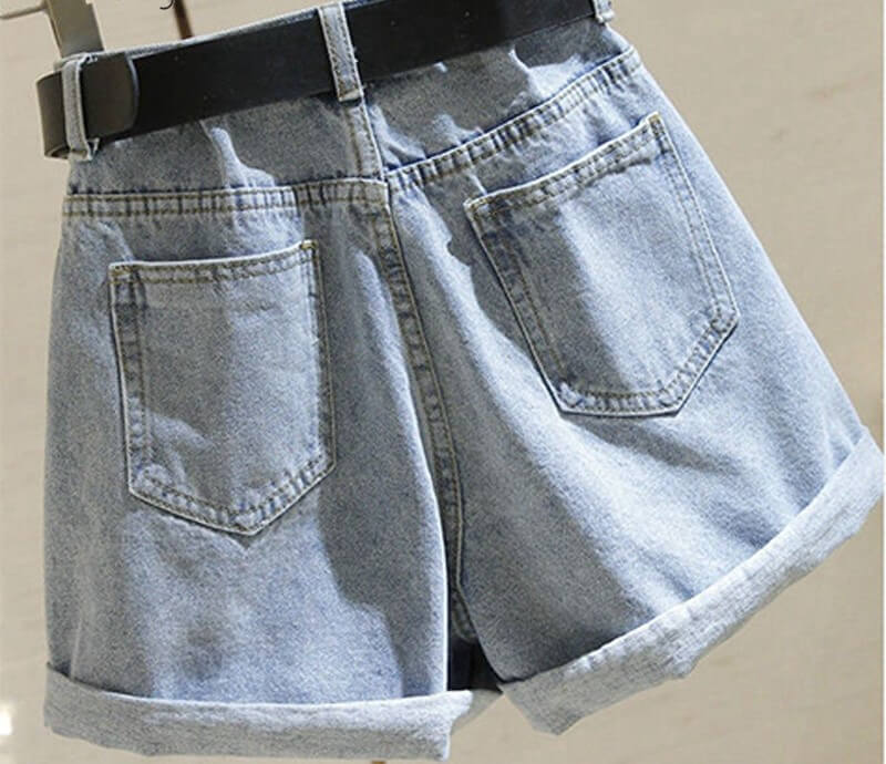 Shorts Jeans Curto Barra Italiana Corações