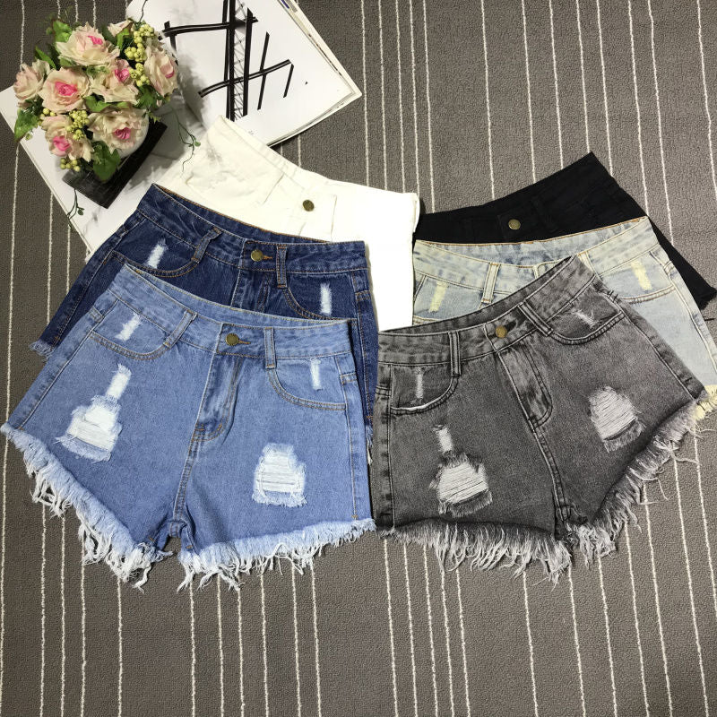 Shorts Jeans Curto Desfiado